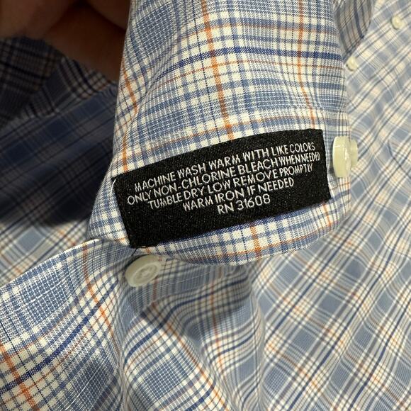 JOS A. BANK Button Down Short Sleeve Casual Shirt 100% Cotton, Size Large - Picture 5 of 6